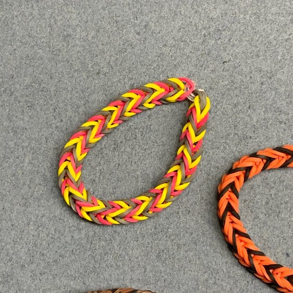 Rubber Friendship Bracelets Lot Of 6 Handmade Multicolor Red Black White Brown - Picture 2 of 8